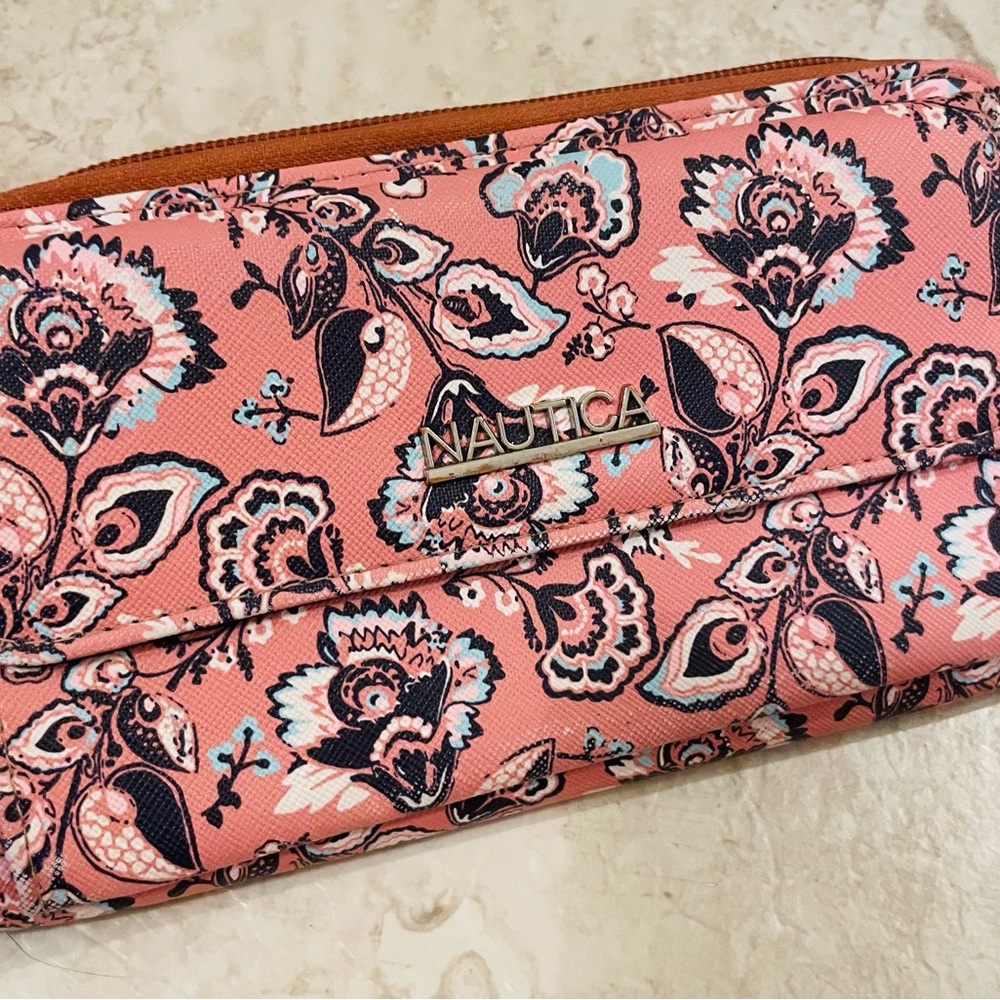 Nautica Pink Clutch with Intricate Floral Design - Picture 3 of 13